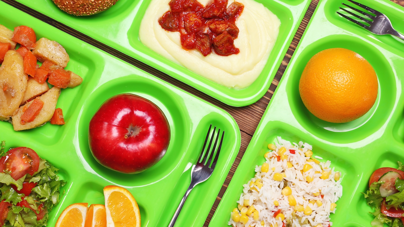 After schools instituted universal free meals, fewer students had high blood pressure, UW study finds